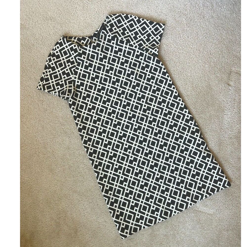 ZARA Basic Black & White Short Sleeve Geometric Print Mini Shift Dress - Size XS